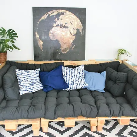 Zentrale Anker Im Sonnenblumenhaus Flensburg